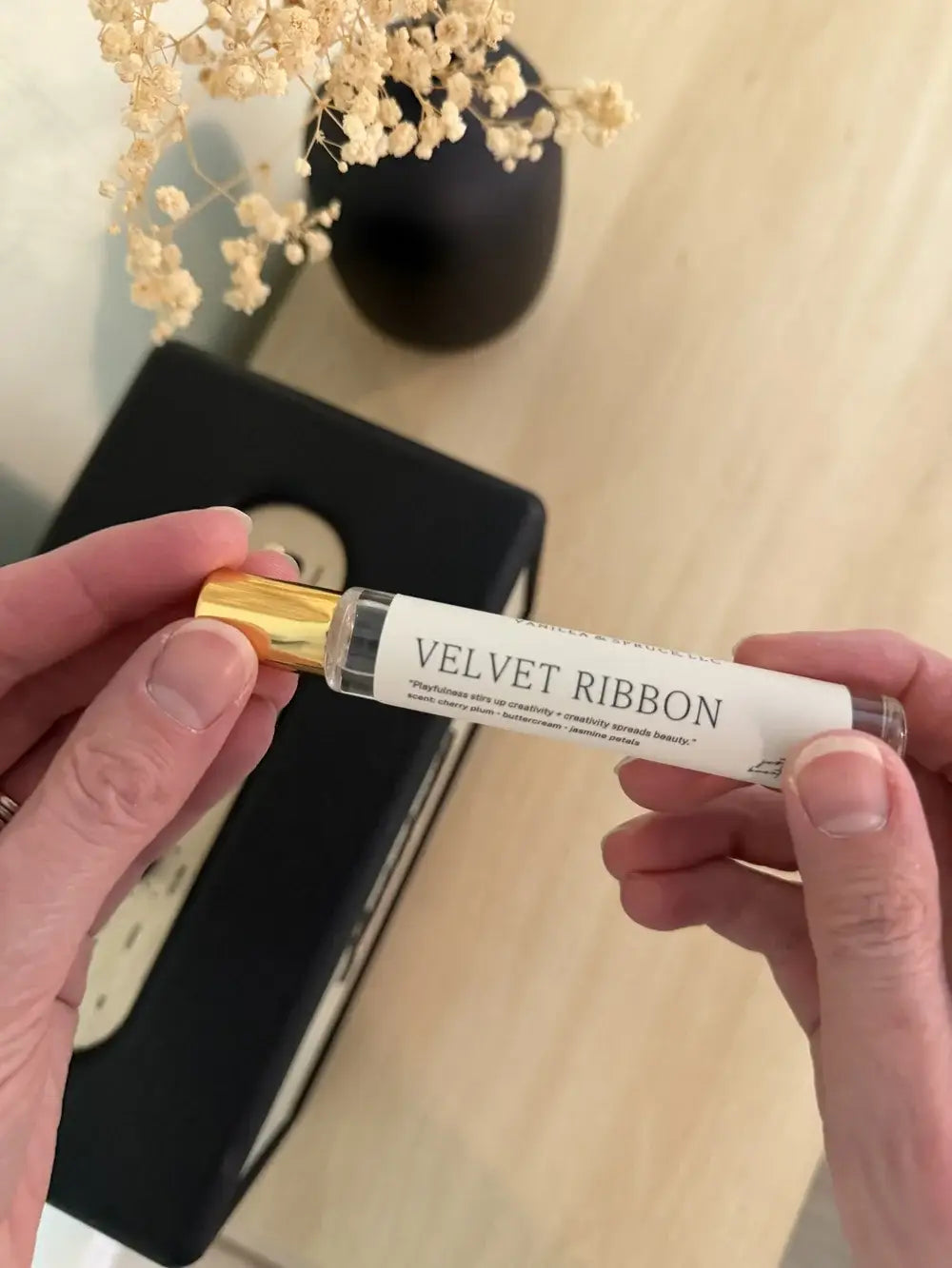 Perfume Roller - Velvet Ribbon
