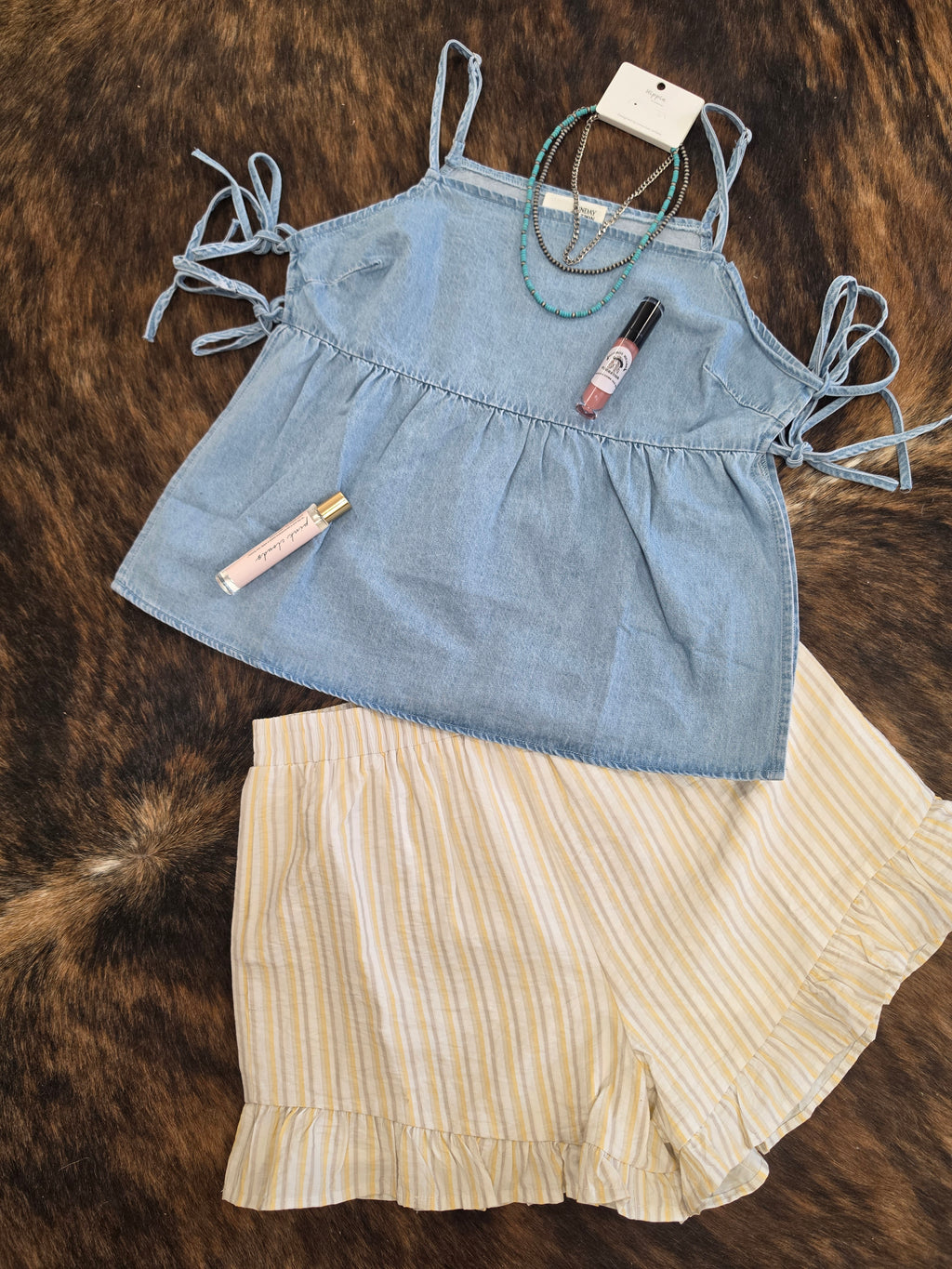 Butter Cream Ruffled Shorts