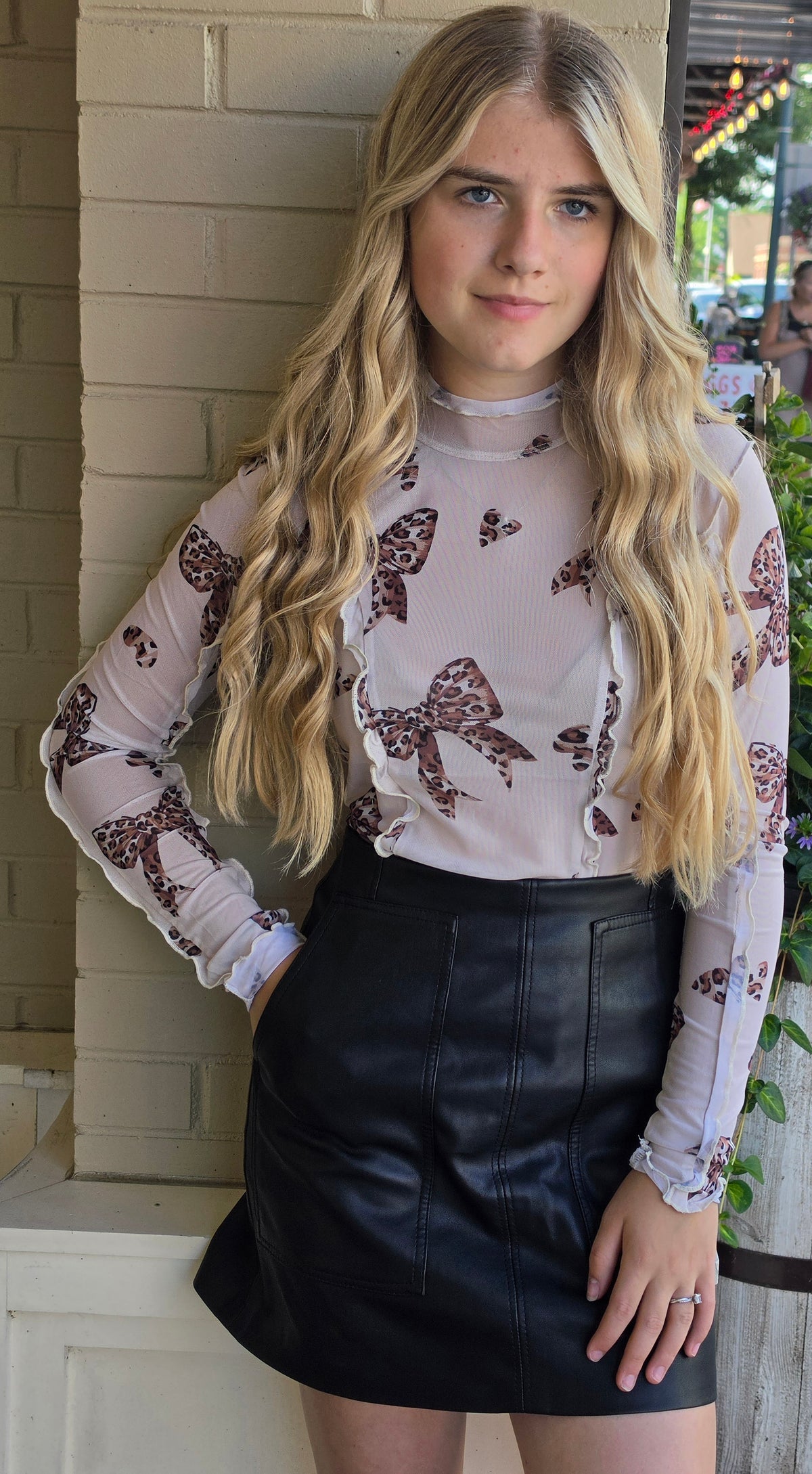 Bow Cheetah Print Mesh